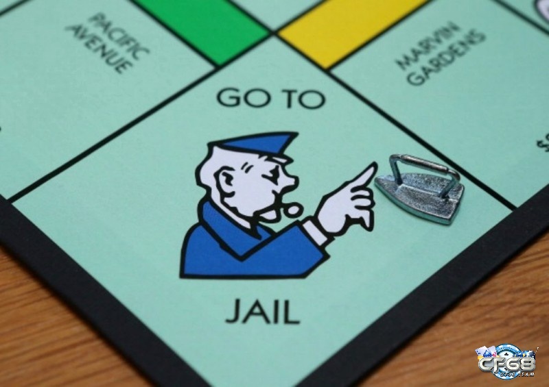 Đối với cách chơi cờ tỷ phú giấy, ở tù không phải quá tệ
