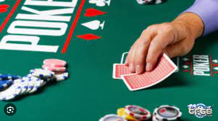 Hướng dẫn chơi poker texas nên hiểu rõ về luật chơi để áp dụng hiệu quả